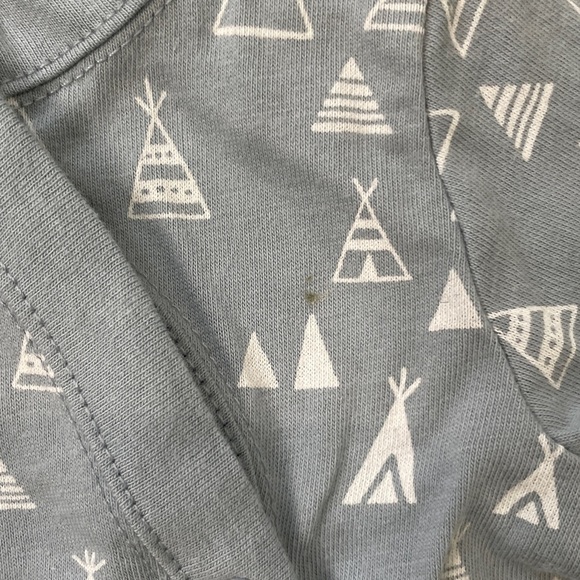 Harper Canyon Tent Print Gray Footies - Picture 7 of 7